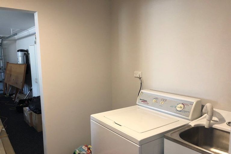 Photo of property in 32 Harding Drive, Papamoa Beach, Papamoa, 3118