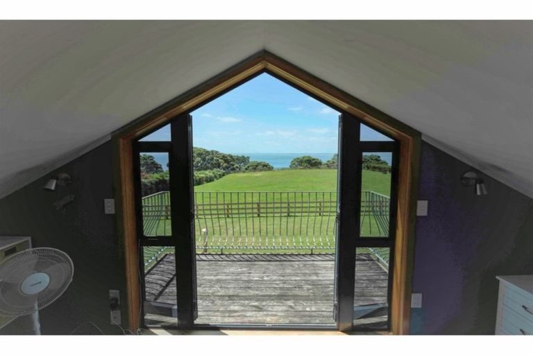 Photo of property in 37 Greenock Drive, Manukau Heads, Waiuku, 2684