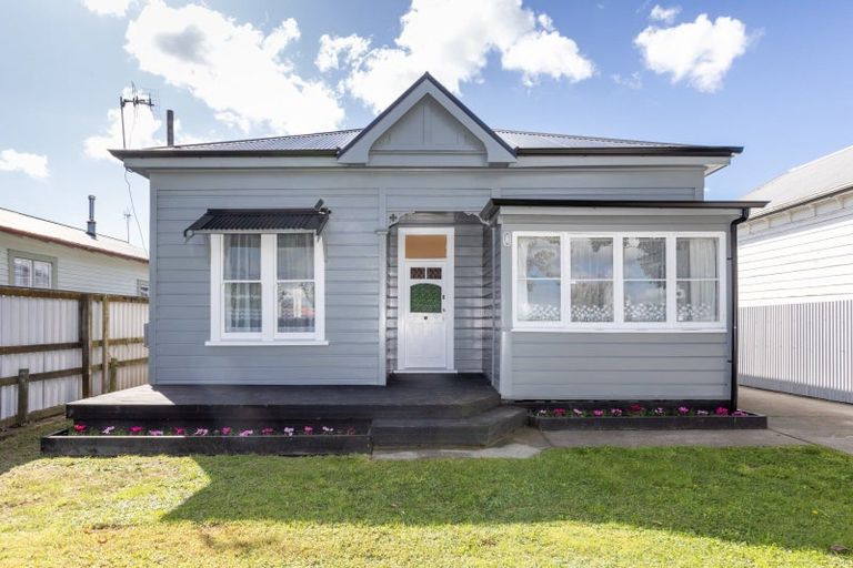 Photo of property in 615 Queen Street West, Saint Leonards, Hastings, 4120