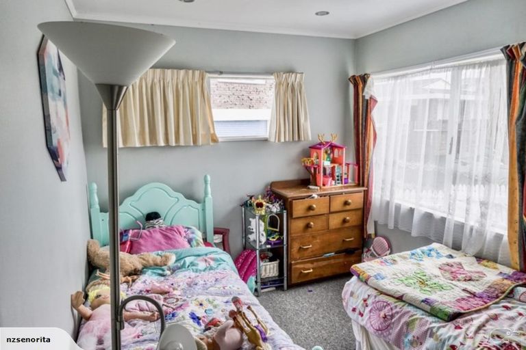 Photo of property in 399 Welcome Bay Road, Welcome Bay, Tauranga, 3112