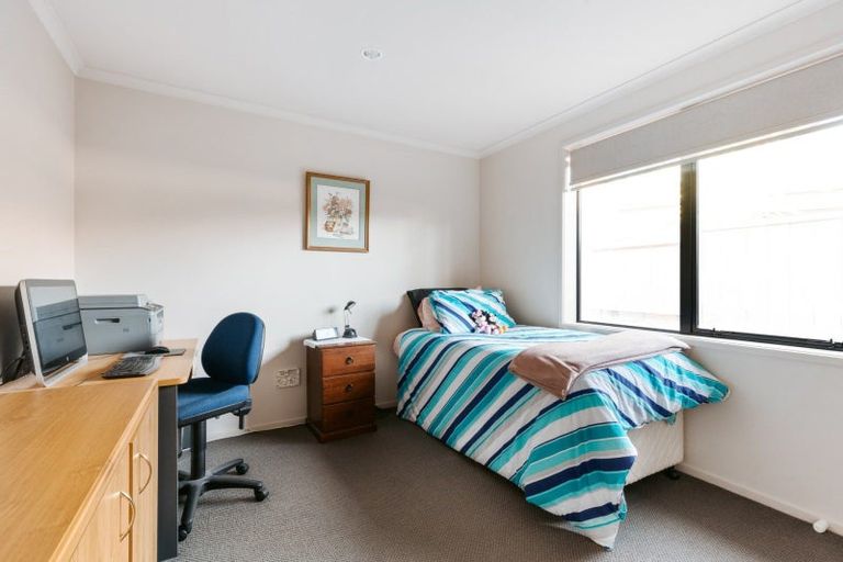 Photo of property in 63 Carrington Drive, Papamoa Beach, Papamoa, 3118