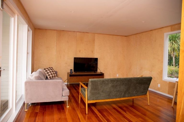 Photo of property in 171 Muritai Road, Eastbourne, Lower Hutt, 5013