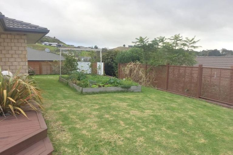 Photo of property in 80 Oteki Park Drive, Welcome Bay, Tauranga, 3112