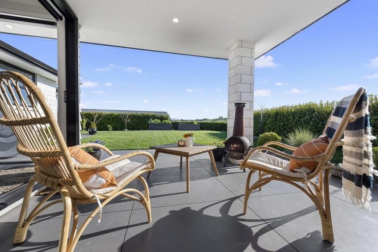 Photo of property in 213 Ballintoy Park Drive, Welcome Bay, Tauranga, 3175