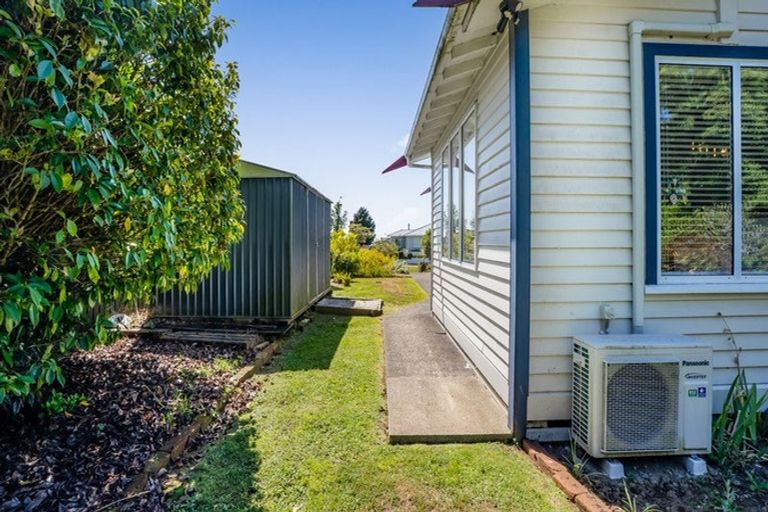 Photo of property in 25 Portia Street, Stratford, 4332