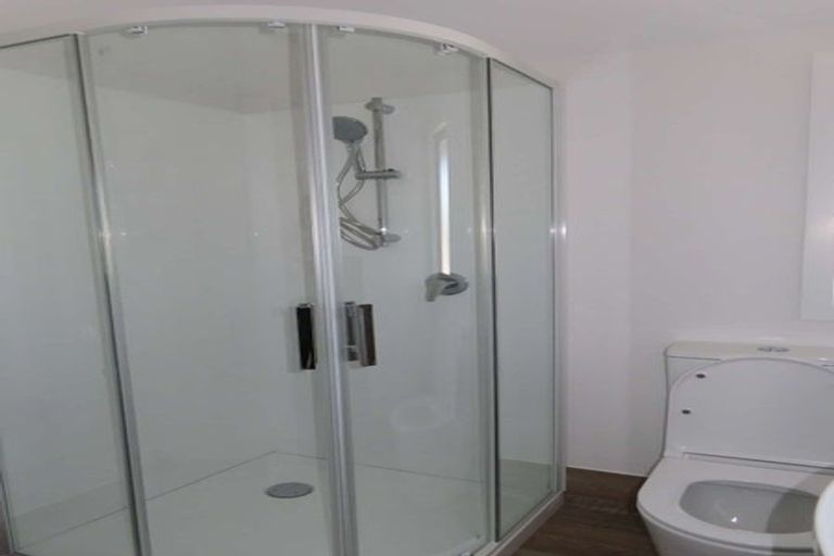 Photo of property in 6/246 Marine Parade, New Brighton, Christchurch, 8061