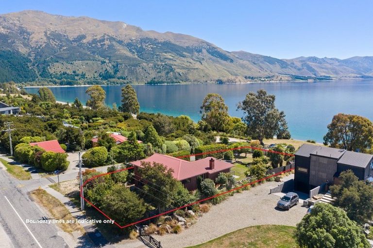 Photo of property in 212 Lakeview Terrace, Lake Hawea, Wanaka, 9382