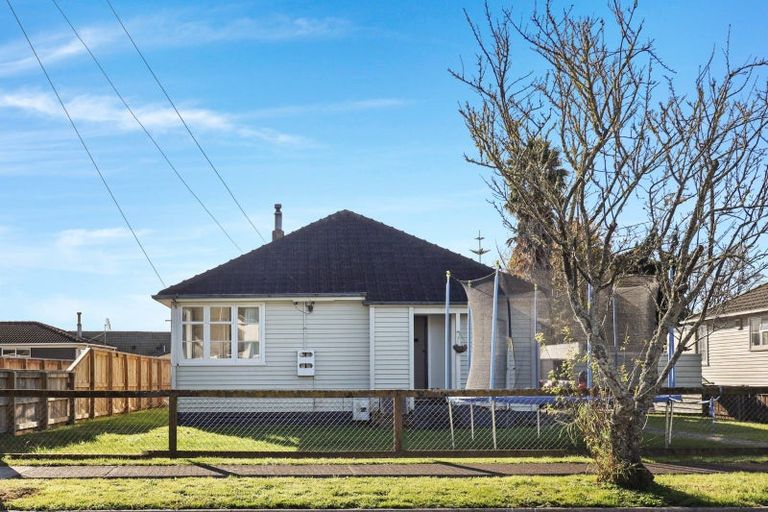 Photo of property in 12 Anzac Avenue, Morrinsville, 3300
