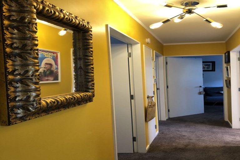 Photo of property in 22a Kapiti Road, Paraparaumu, 5032