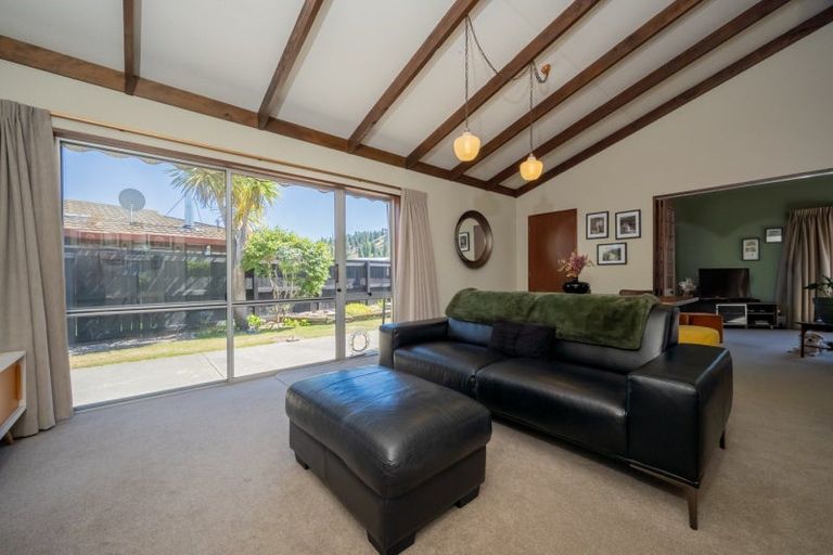 Photo of property in 16 Arnott Street, Alexandra, 9320