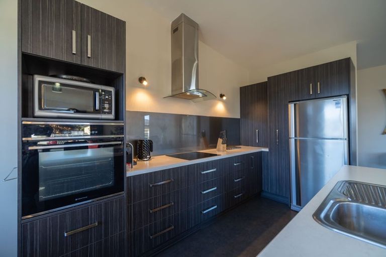 Photo of property in 21 Pop Andrew Drive, Te Anau, 9600