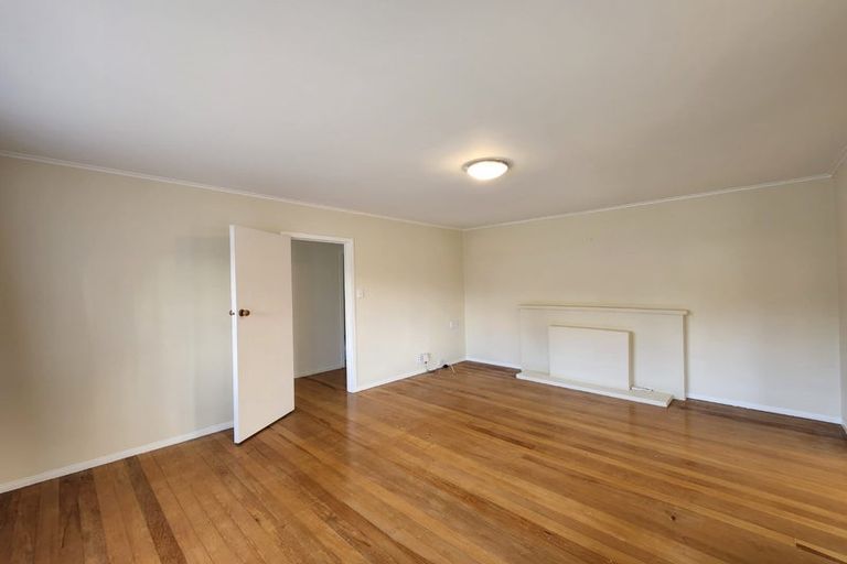 Photo of property in 8 Rembrandt Place, Opaheke, Papakura, 2113