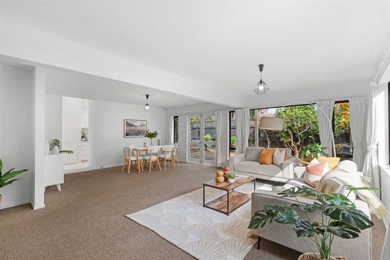 Photo of property in 1/8 Cottesmore Close, Burnside, Christchurch, 8053