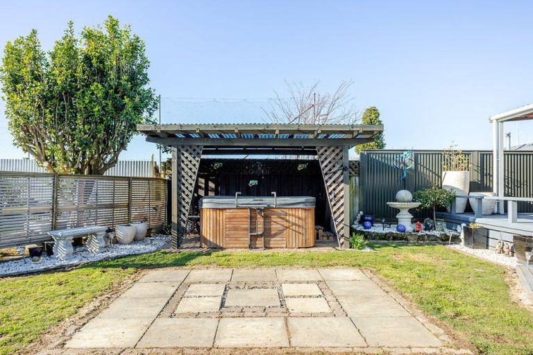 Photo of property in 41 Trafalgar Street, Dannevirke, 4930