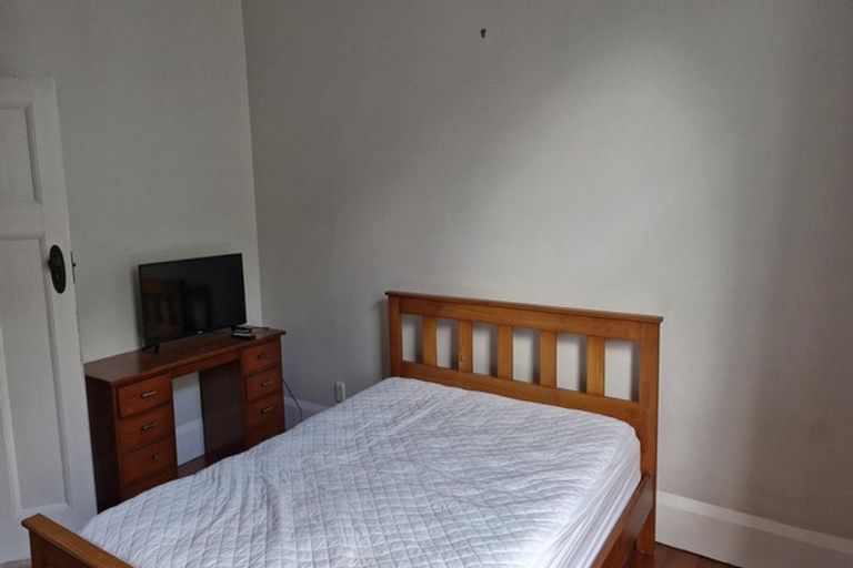 Photo of property in 186 Hutt Road, Petone, Lower Hutt, 5012