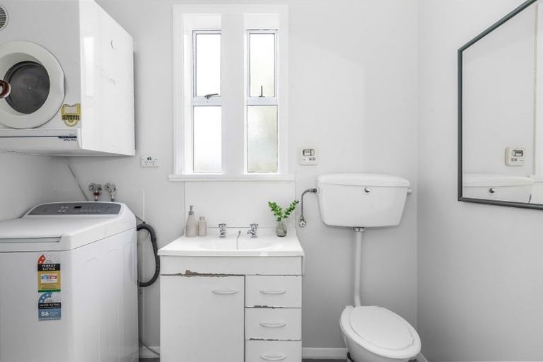 Photo of property in 275 Adelaide Road, Newtown, Wellington, 6021