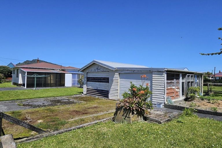 Photo of property in 2 Clifford Street, Cobden, Greymouth, 7802
