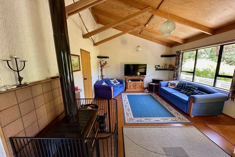 Photo of property in 23-25 Nikau Heights, Little Wanganui, Karamea, 7893