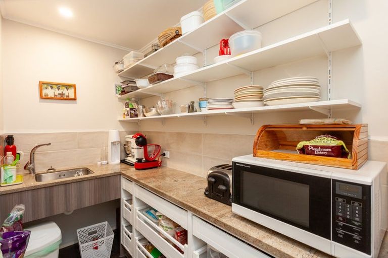 Photo of property in 206 Thornton Road, Cambridge, 3434