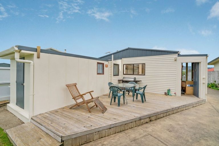 Photo of property in 17b Meadow Drive, Whitianga, 3510
