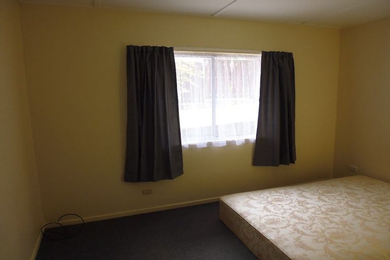 Photo of property in 15b Cypress Drive, Maungaraki, Lower Hutt, 5010