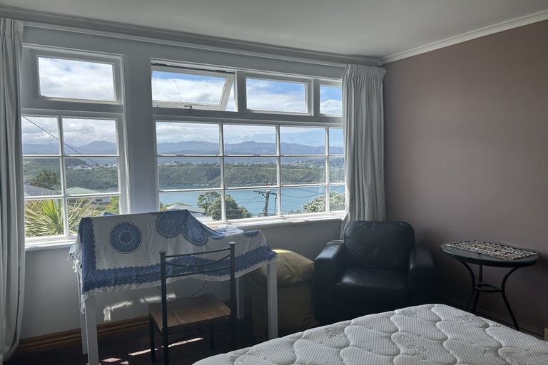 Photo of property in 1/62 Roseneath Terrace, Roseneath, Wellington, 6011