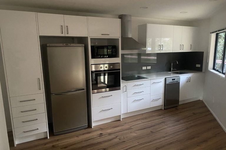 Photo of property in 18/3 The Avenue, Albany, Auckland, 0632