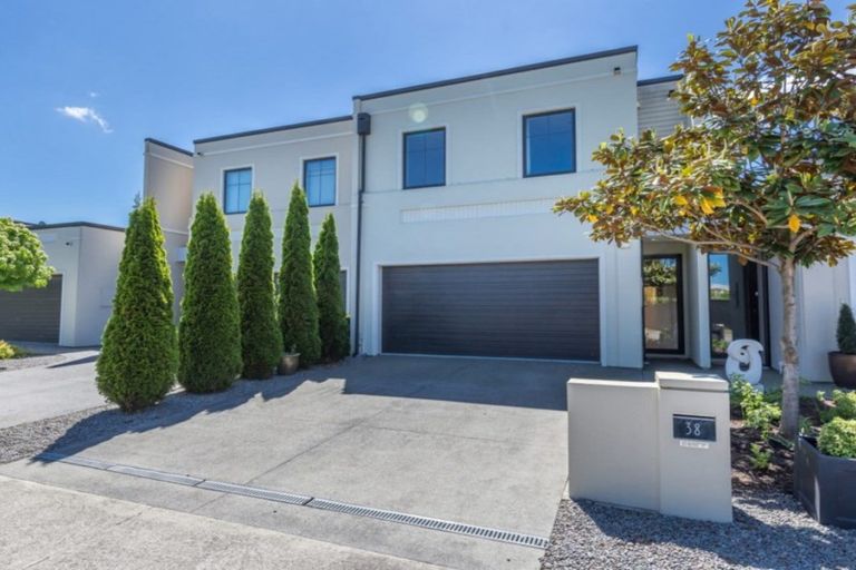 Photo of property in 38 Country Club Terrace, Northwood, Christchurch, 8051
