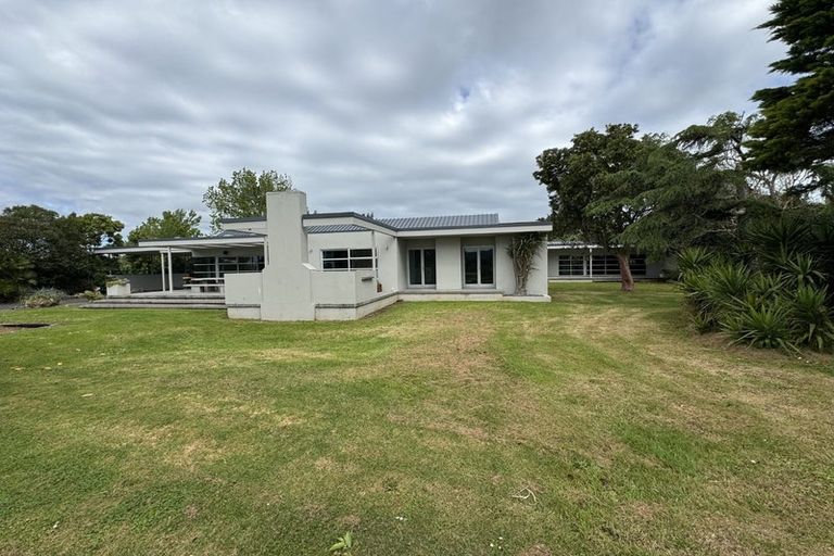 Photo of property in 261 Airfield Road, Ardmore, Papakura, 2582