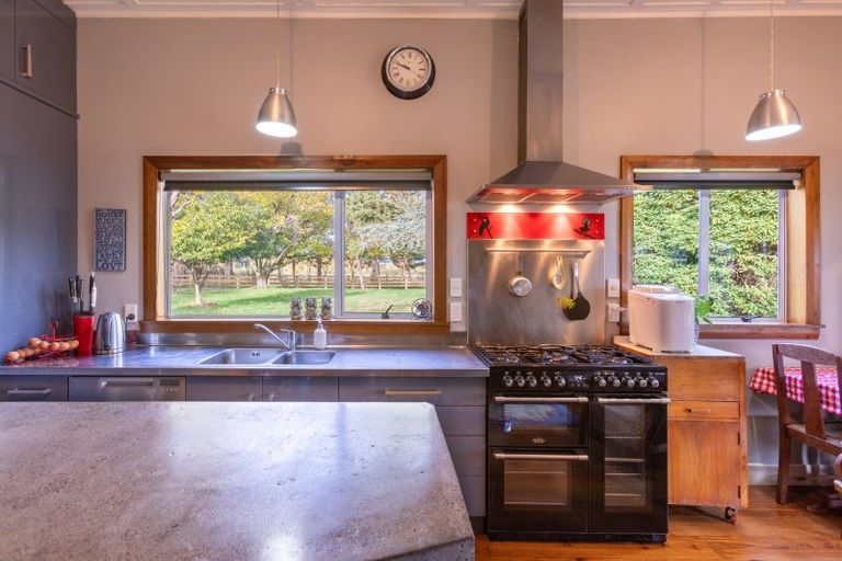 Photo of property in 126 Tutaekara Road, Pahiatua, 4987