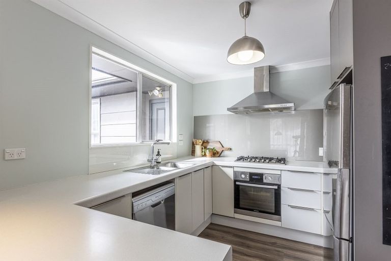 Photo of property in 21 Amberley Avenue, Westbrook, Palmerston North, 4412