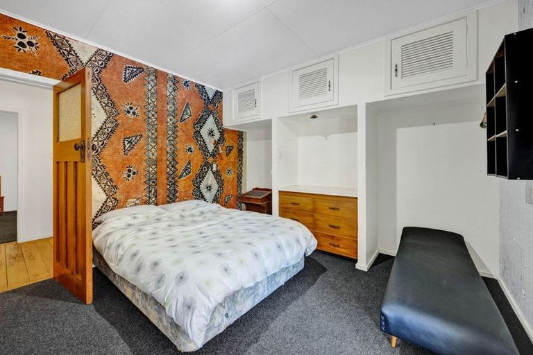 Photo of property in 8 Hadfield Street, Patea, 4520