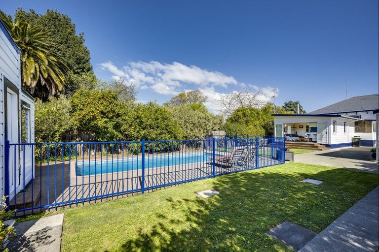 Photo of property in 11 Nelson Crescent, Napier South, Napier, 4110