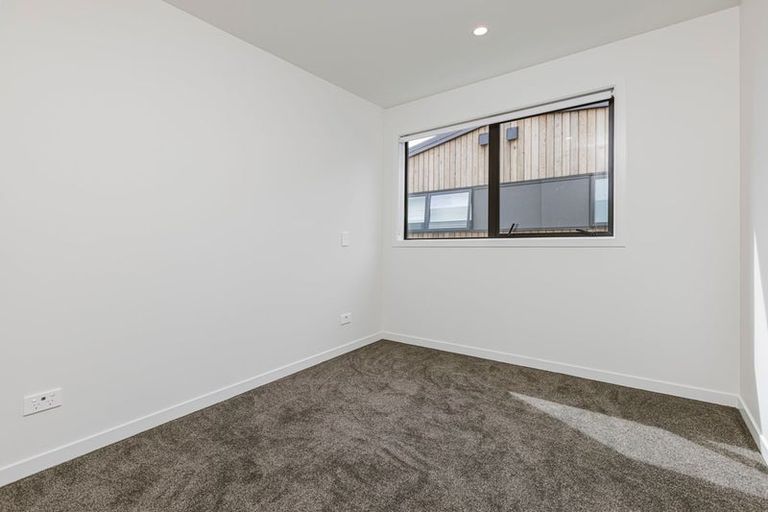 Photo of property in 9/63 Hillcrest Avenue, Hillcrest, Auckland, 0627