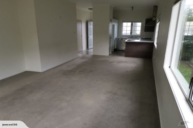 Photo of property in 30 Mulvaney Crescent, Henderson, Auckland, 0612