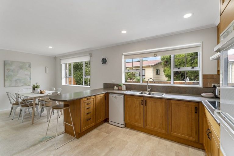 Photo of property in 9 Old Coach Road South, Otaki Beach, Otaki, 5512