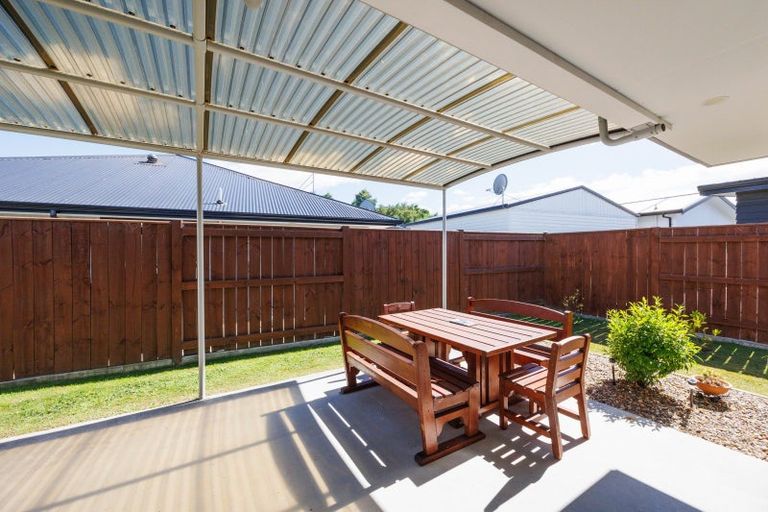 Photo of property in 15 Serenity Crescent, Kelvin Grove, Palmerston North, 4414