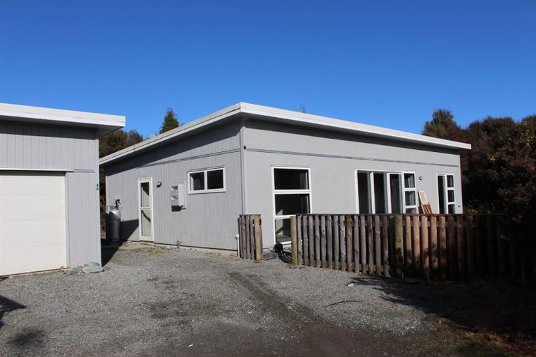 Photo of property in 2 Munro Place, Kumara Junction, Hokitika, 7882