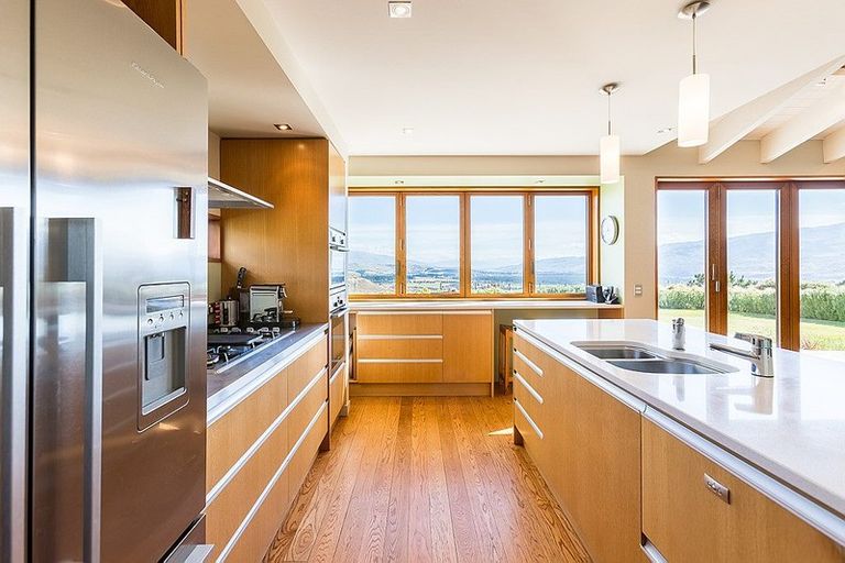 Photo of property in 138 Hall Road, Bannockburn, Cromwell, 9384