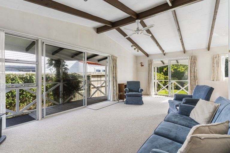Photo of property in 64 Kon Tiki Road, Whiritoa, Whangamata, 3691