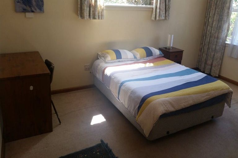 Photo of property in 38a Newnham Terrace, Upper Riccarton, Christchurch, 8041