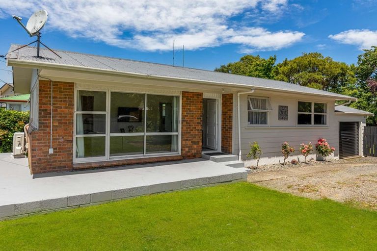 Photo of property in 43 Lisa Crescent, Mangakakahi, Rotorua, 3015