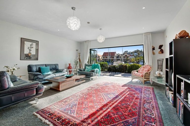 Photo of property in 118 Harbour Village Drive, Gulf Harbour, Whangaparaoa, 0930