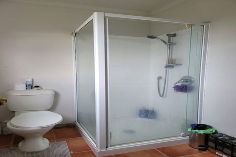 Photo of property in 6 Ruze Vida Drive, Massey, Auckland, 0614