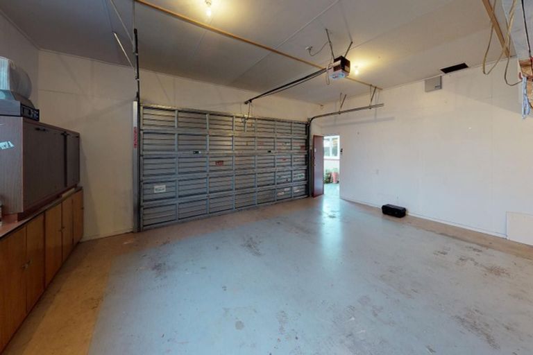 Photo of property in 261 Victoria Avenue, Hokowhitu, Palmerston North, 4410