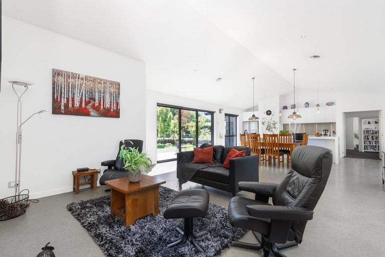 Photo of property in 6 Crawford Place, Lake Hayes, Queenstown, 9304