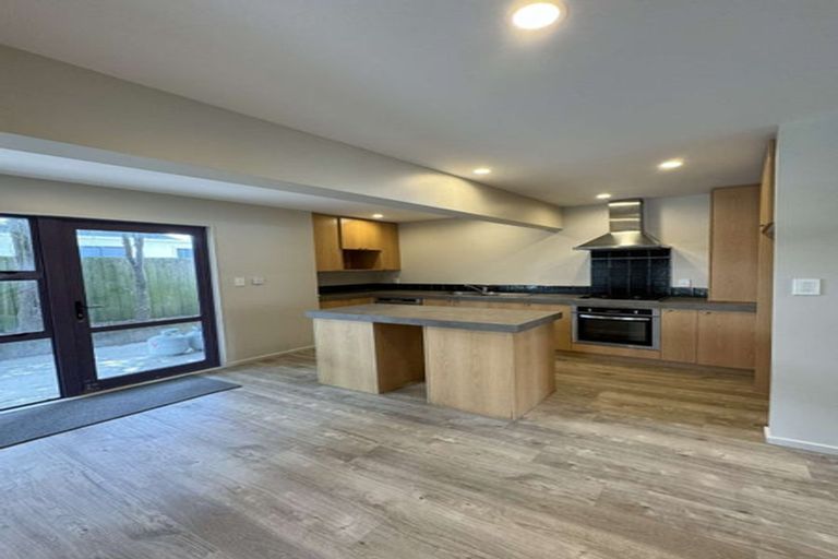 Photo of property in 181 Pacific Road, North New Brighton, Christchurch, 8083