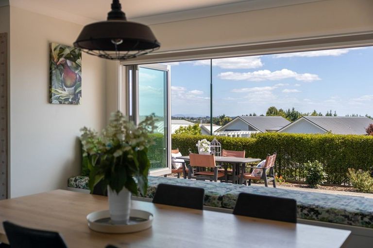 Photo of property in 31 Damien Place, Ohauiti, Tauranga, 3112