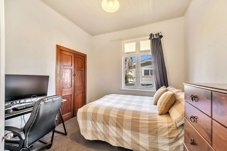 Photo of property in 42 Seddon Street, Aramoho, Whanganui, 4500