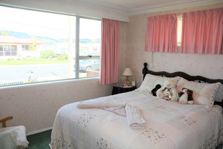 Photo of property in 72 Tyne Street, Mosgiel, 9024